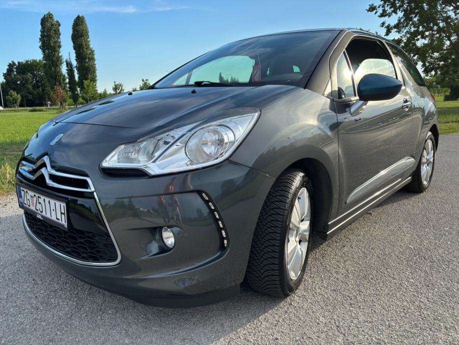 DS Automobiles DS3 Citroen DS3 So chic Two color's kao novi, fotografija 2
