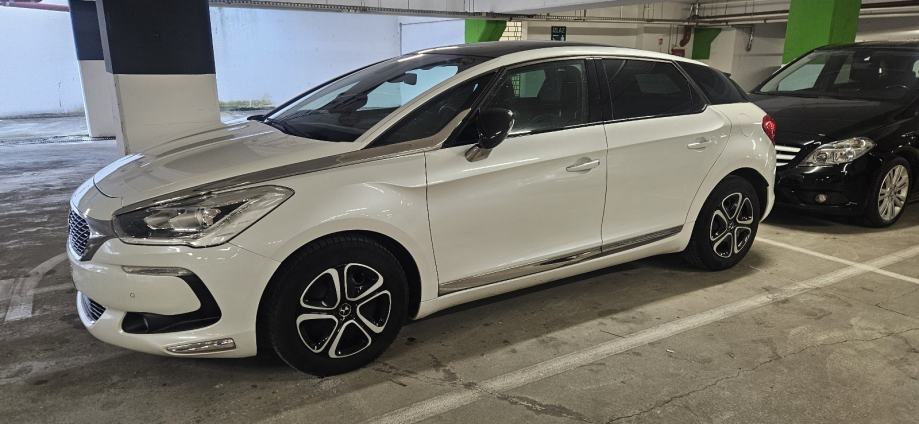 DS Automobiles DS5 e-HDI 120 2018. Godina 47.000km Kupljen novi u, fotografija 8
