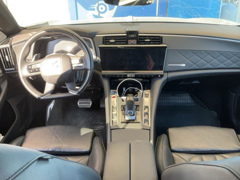 DS Automobiles DS9 1,6 E-Tense, Rivoli+, Plug-In Hybrid, U DOLASKU, fotografija 16