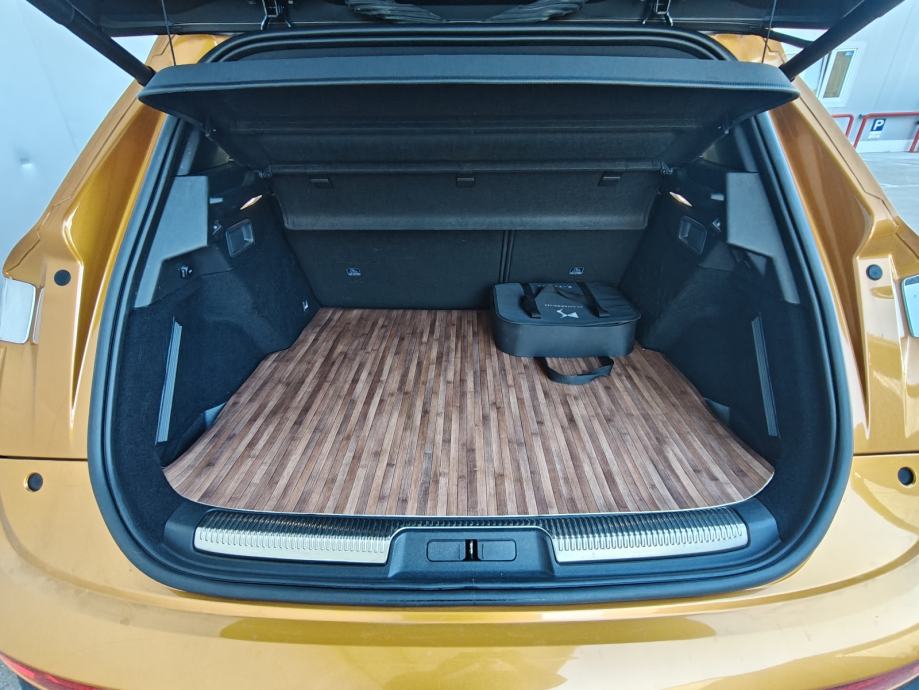 Ds7 CROSSBACK PHEV 4X4 (300 Ks) Opera , Panorama , Gr. sjeda., Jamstvo, fotografija 7