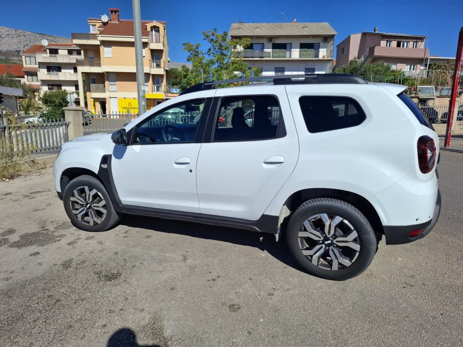DUSTER 1,5 dCi, 4x4, 2024god, samo 21.411 km, kao NOV, fotografija 6