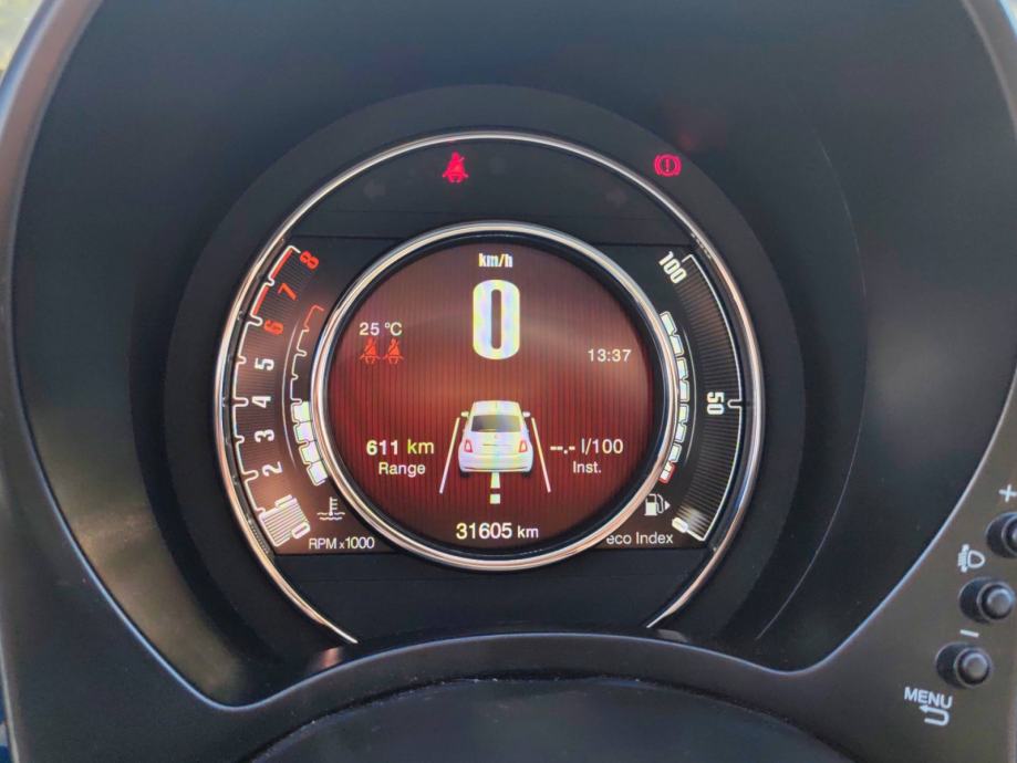 FIAT 500 1.0 GSE 71 KS DOLCEVITA *VOZILO S JAMSTVOM*, fotografija 16
