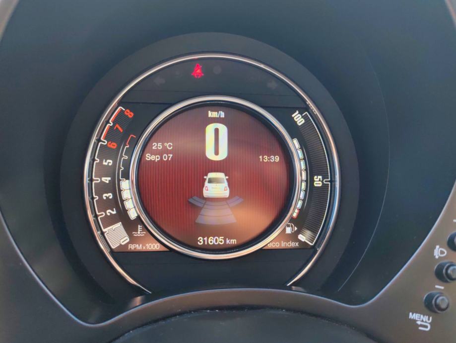 FIAT 500 1.0 GSE 71 KS DOLCEVITA *VOZILO S JAMSTVOM*, fotografija 17