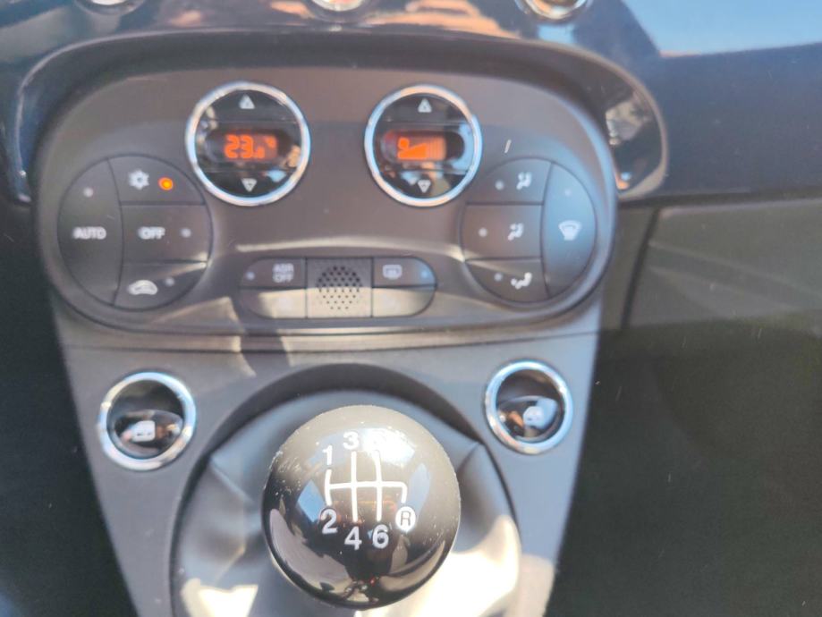 FIAT 500 1.0 GSE 71 KS DOLCEVITA *VOZILO S JAMSTVOM*, fotografija 18