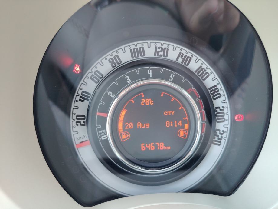 Fiat 500 1.0 GSE BSG DOLCE HYBRID - 3 godine jamstva, fotografija 16
