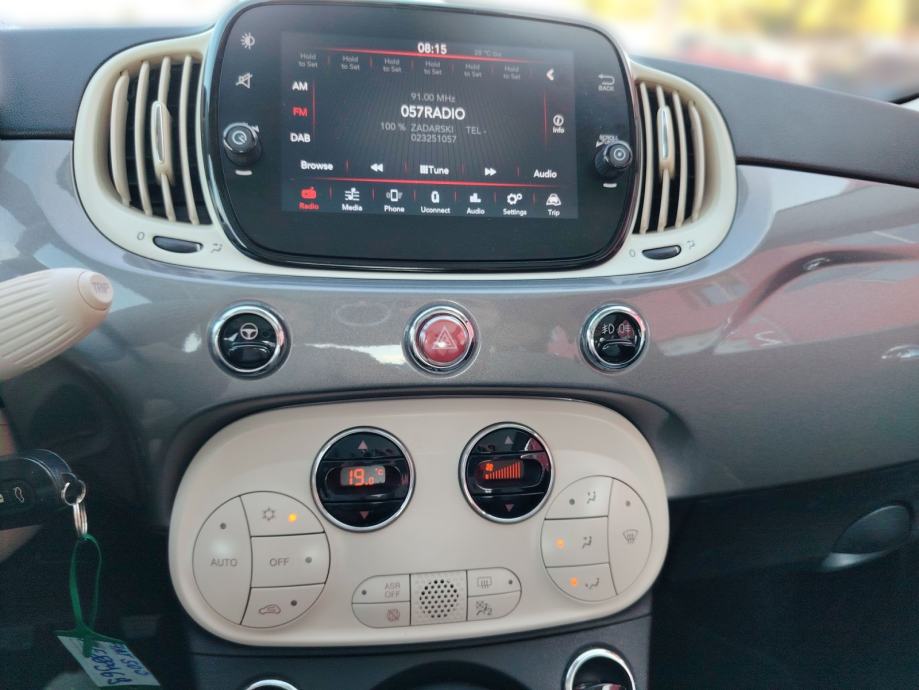 Fiat 500 1.0 GSE BSG DOLCE HYBRID - 3 godine jamstva, fotografija 17