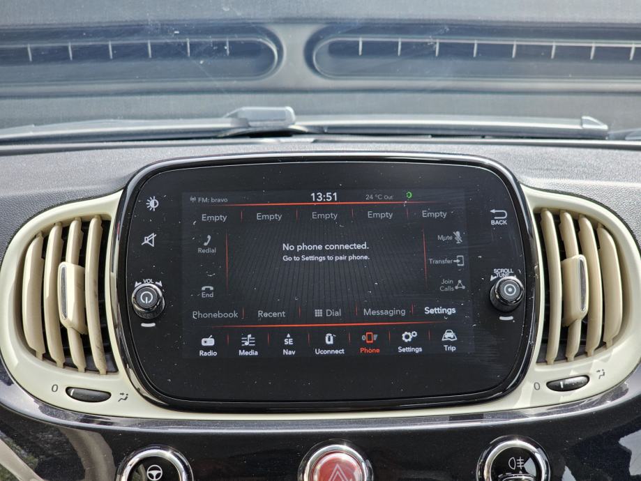 Fiat 500 1,0 GSE, 82 000 km, fotografija 16
