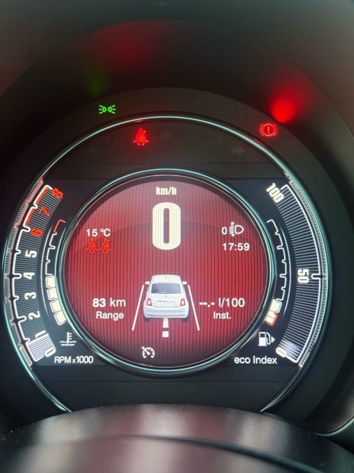 Fiat 500 1.0 Hybrid Dolcevita, fotografija 16