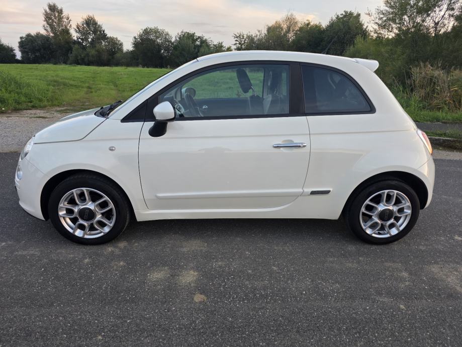 FIAT 500 1,2 8V...KLIMA...KOŽA...ALU FELGE...NEMA PRIJENOSA !, fotografija 3
