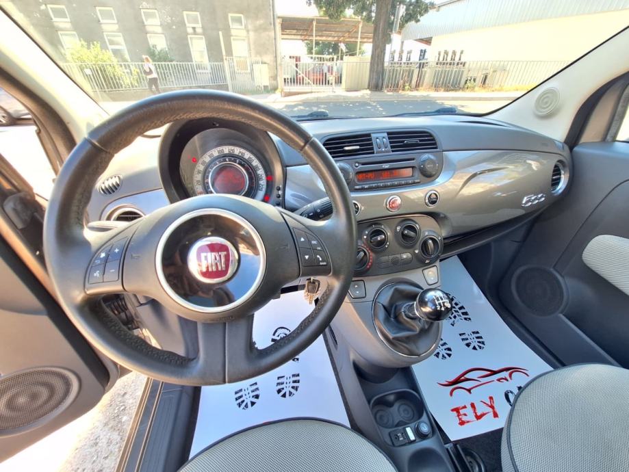 Fiat 500 500 1,2 8V PANORAMSKI KROV(‼️83.000 Km), fotografija 13