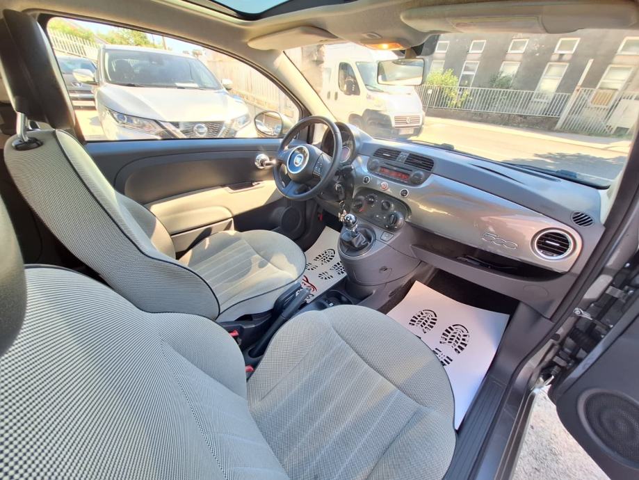 Fiat 500 500 1,2 8V PANORAMSKI KROV(‼️83.000 Km), fotografija 16
