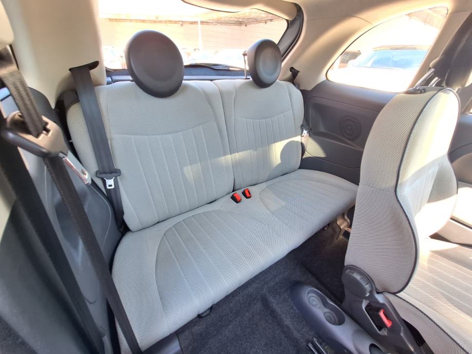 Fiat 500 500 1,2 8V PANORAMSKI KROV(‼️83.000 Km), fotografija 17