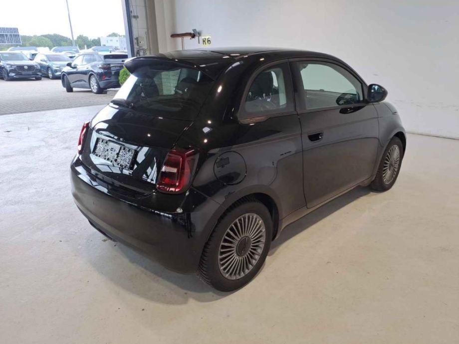 Fiat 500 500e Icon, fotografija 11
