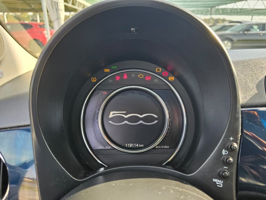 FIAT 500 AUTOMATIK - 2017- oštećeno vozilo, fotografija 9