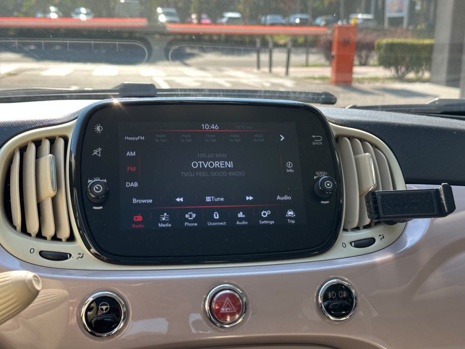 FIAT 500 DOLCEVITA HYBRID 30.900 km PANORAMA TOP OPREMA, fotografija 11