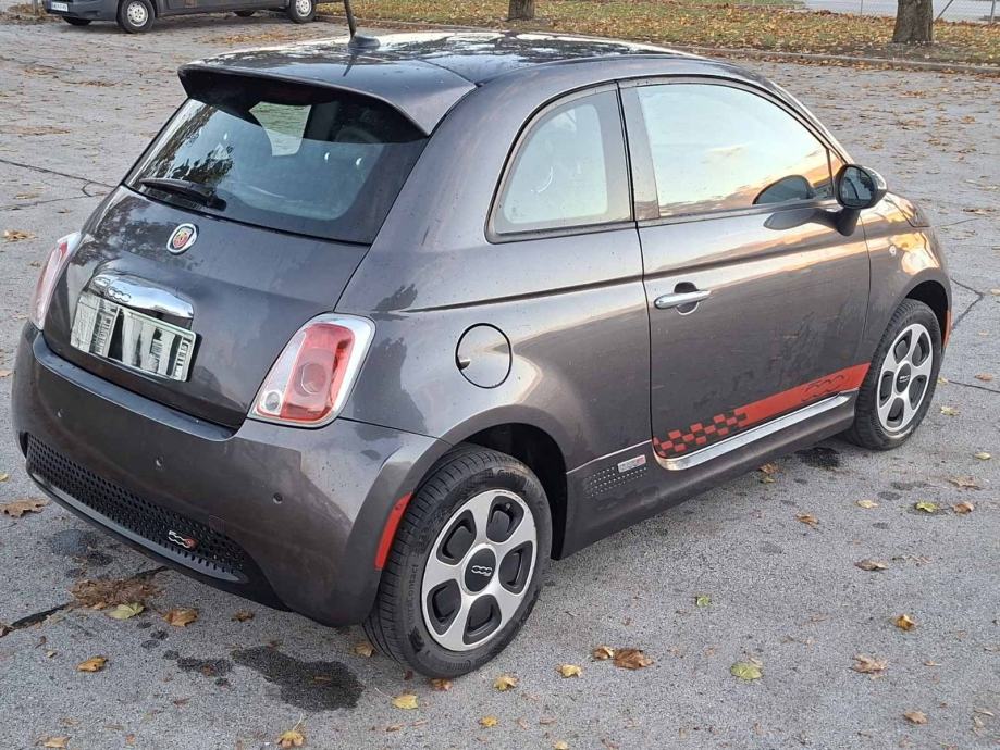 Fiat 500 E automatik, fotografija 4