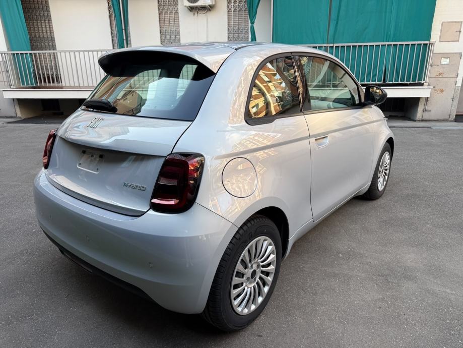 Fiat 500 1,2 POP HIBRID, pogled izvana - slika 3