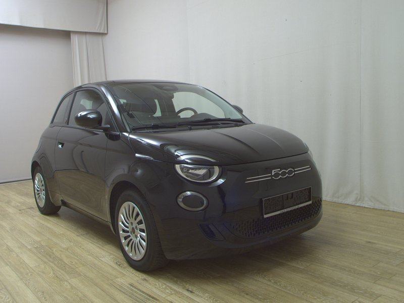 Fiat 500 Red • bežično punjenje • Full LED, fotografija 3