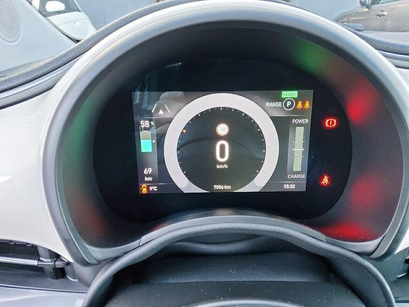 Fiat 500e automatik Icon, fotografija 5