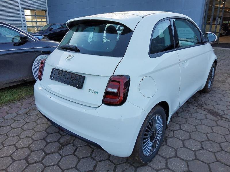 Fiat 500e automatik Icon, fotografija 2