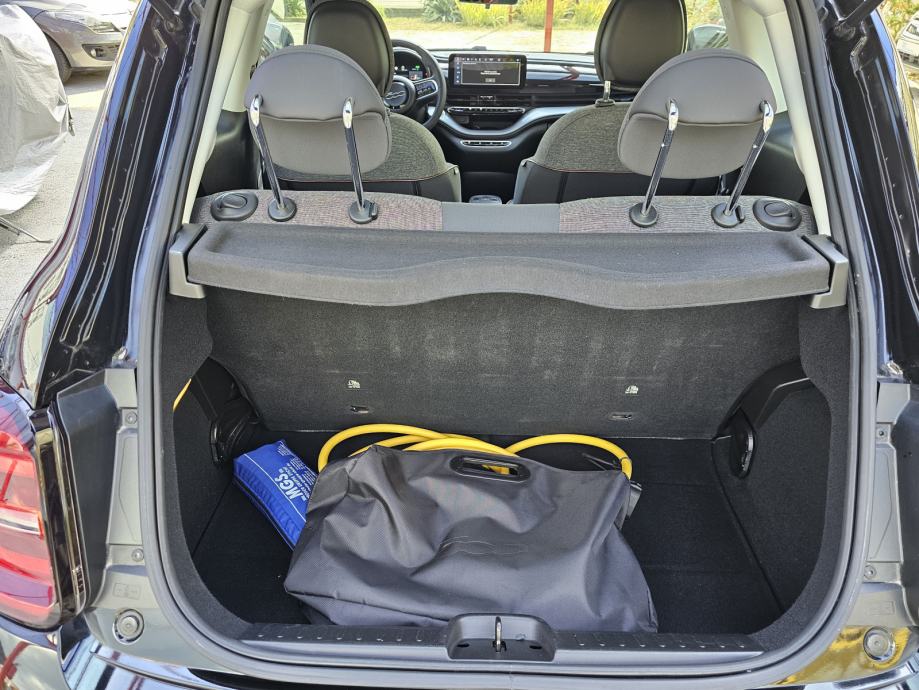 FIAT*500EV*2023G*70KW*29145km*ICON*LED*ALU*NAVI*TOUCH"10*VIRTUAL*14990, fotografija 15