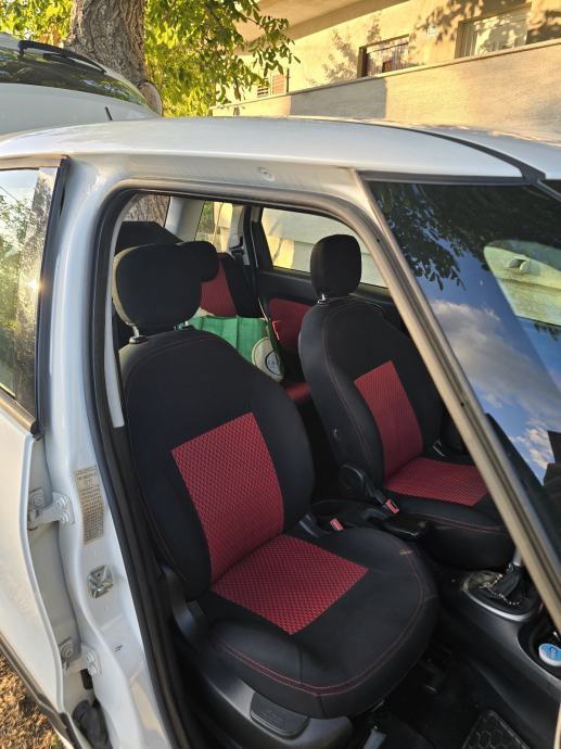 Fiat 500L 1,3 Multijet, fotografija 7