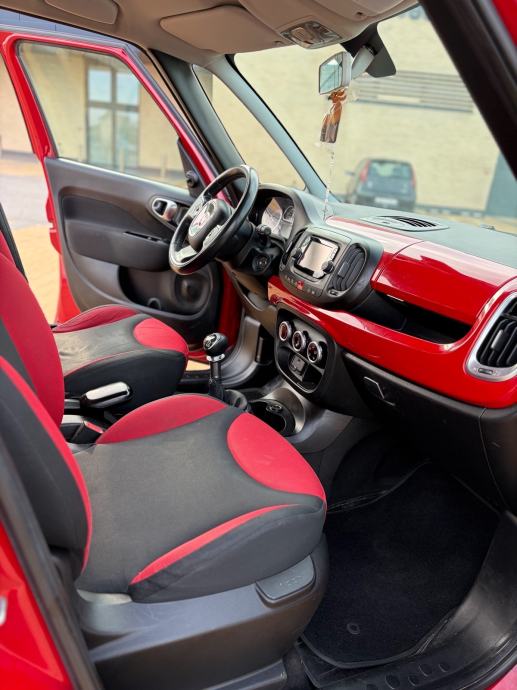 Fiat 500L 1.4 16v Klima/Servisna, fotografija 8