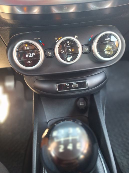 Fiat 500X 1,6MJTD 120ks,HR auto,1vl,servisna,garanc 1 g,MOŽE ZAMJENA, fotografija 19