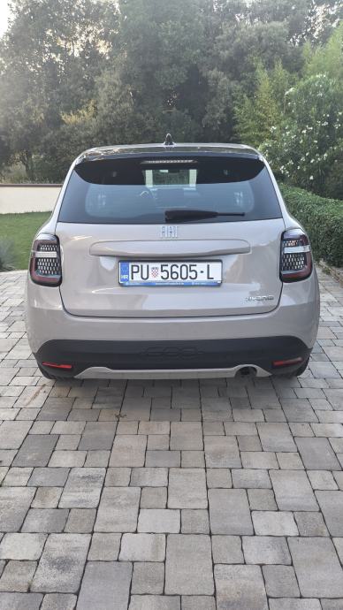 Fiat 600 1.2 e-Hybrid, fotografija 3