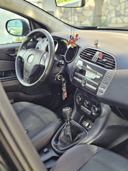 FIAT BRAVO 1.4 16V – TVORNIČKI LPG – 90 KS – BLUE&ME – PARKING SENZORI, fotografija 7