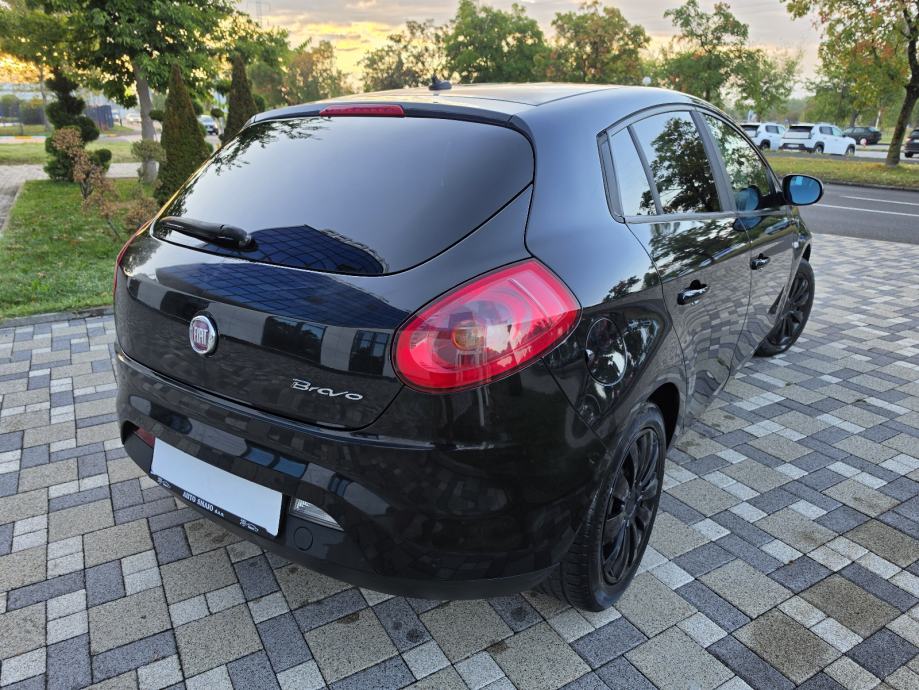 Fiat Bravo 1,6 MultiJet**EMOTION**KLIMA**SERVISNA**ODLIČAN**REG 1 GOD*, fotografija 10