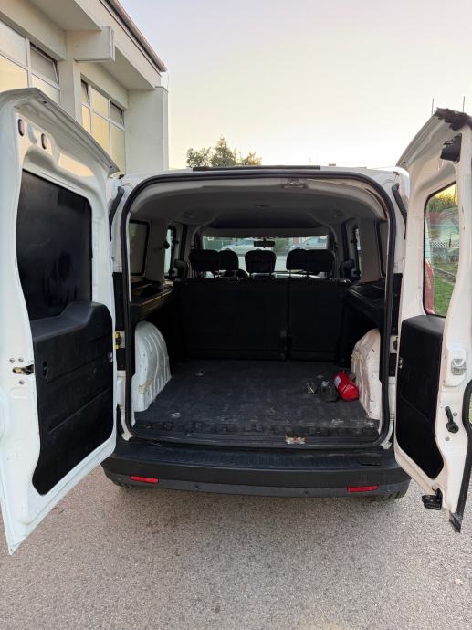 FIAT DOBLO MAXI 1.3 MultiJet, fotografija 18
