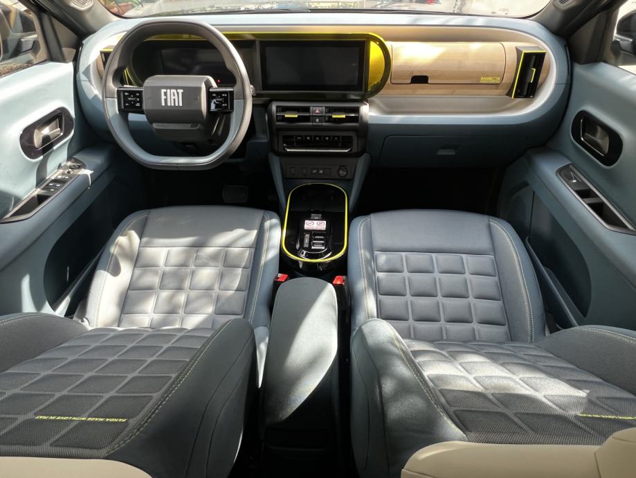 Fiat Grande Panda 1.2 110 e-Hybrid La Prima aut. ***DOSTUPNO ODMAH***, fotografija 14