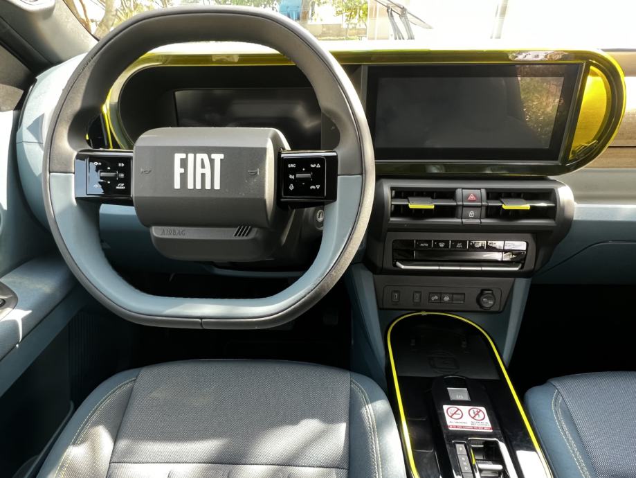 Fiat Grande Panda 1.2 110 e-Hybrid La Prima aut. ***DOSTUPNO ODMAH***, fotografija 15