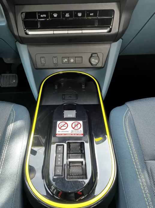 Fiat Grande Panda 1.2 110 e-Hybrid La Prima aut. ***DOSTUPNO ODMAH***, fotografija 16