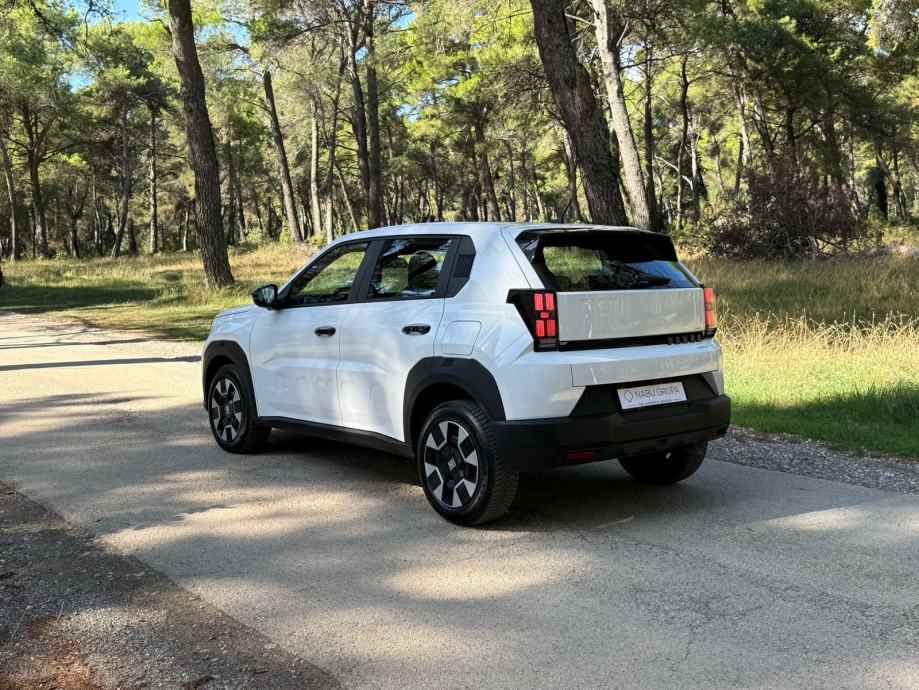 Fiat Grande Panda 1.2 Hybrid 74kW Aut., fotografija 4