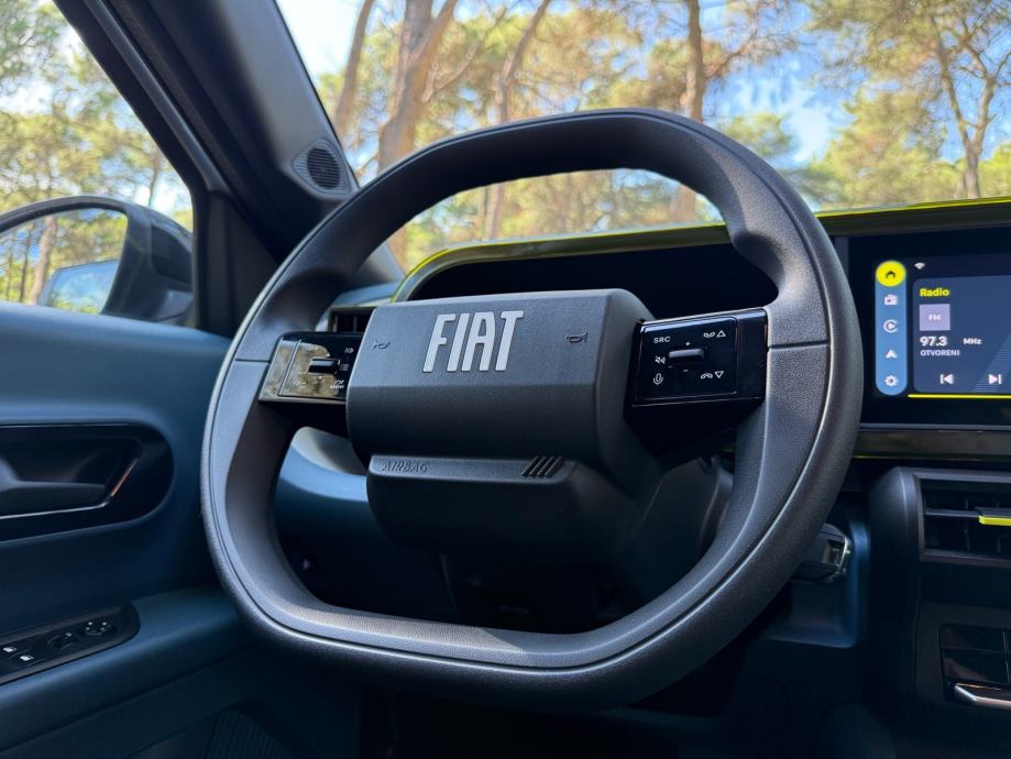 Fiat Grande Panda 1.2 Hybrid 74kW Aut., fotografija 11