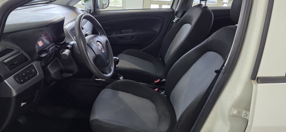 Fiat Grande Punto 1,2 8V ODLIČNO STANJE, fotografija 14