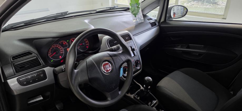 Fiat Grande Punto 1,2 8V ODLIČNO STANJE, fotografija 13