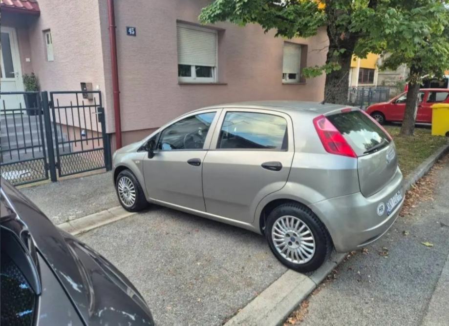 Fiat Grande Punto 1,3 Multijet 16V - 116.000 km, kupljen nov u Hrvatsk, fotografija 2