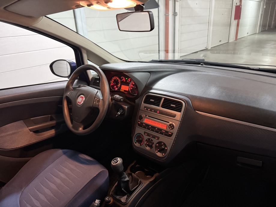 Fiat Grande Punto 1,3 Multijet 16v 168000km, fotografija 13