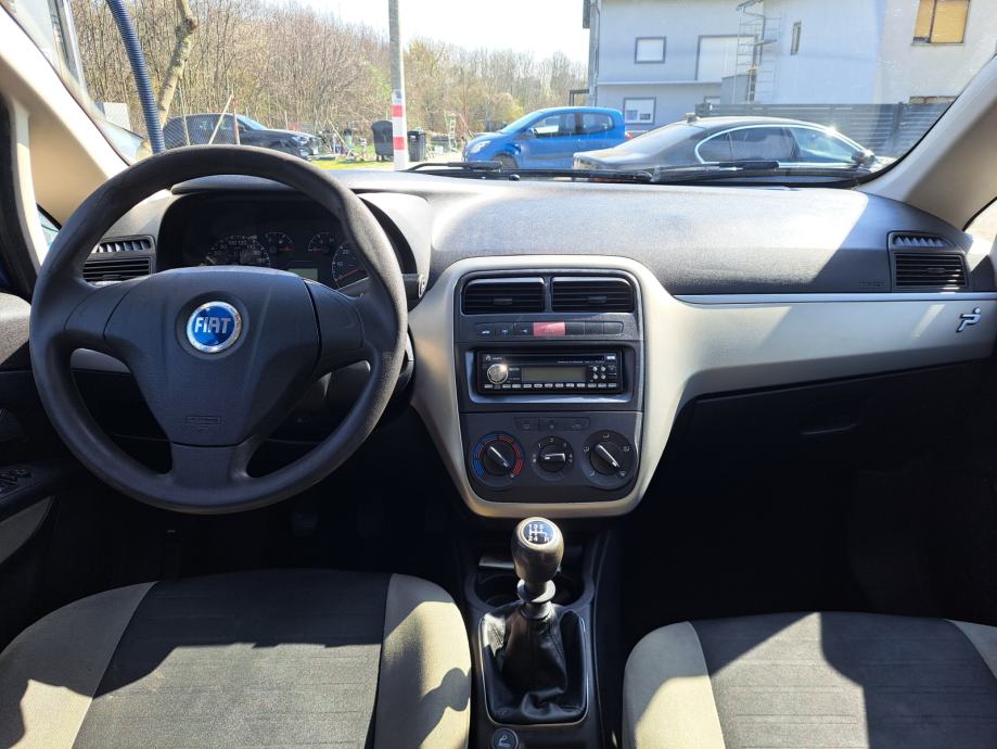 Fiat Grande Punto 1.4 - nove gume, akumulator, zupčasti remen, fotografija 5