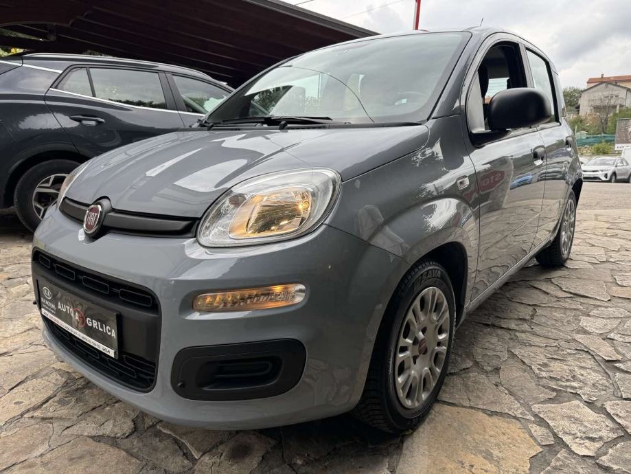 Fiat Panda 1,0 2022 GOD -Hybrid Reg do 06/2027!, fotografija 3