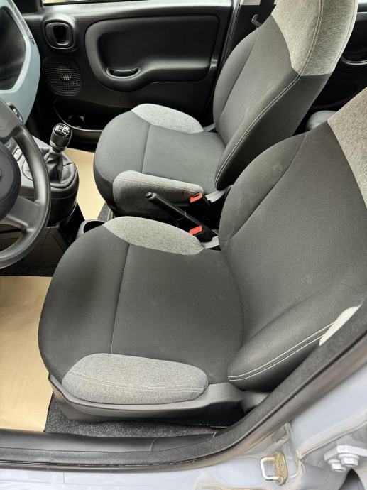 Fiat Panda 1,0 2022 GOD -Hybrid Reg do 06/2027!, fotografija 14