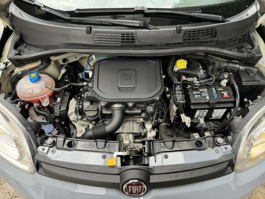 Fiat Panda 1,0 2022 GOD -Hybrid Reg do 06/2027!, fotografija 19