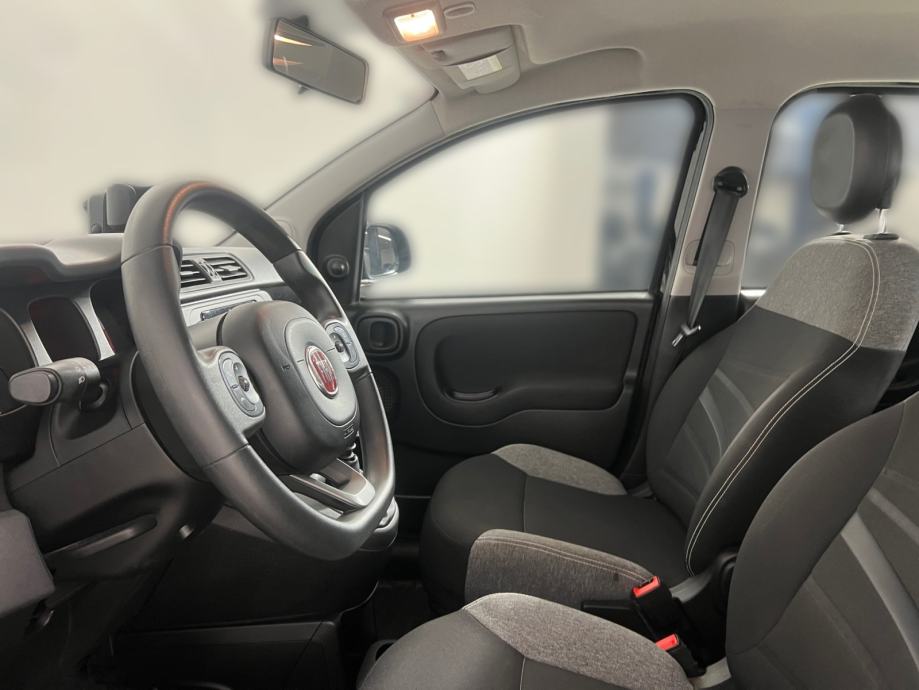 Fiat Panda 1.0 70CV HYBRID CITY LIFE - 3 godine jamstva, fotografija 13