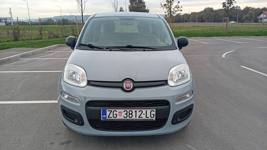 Fiat Panda 1.0 Hybrid HR VOZILO reg 06/27 JAMSTVO 12 MJ., fotografija 6