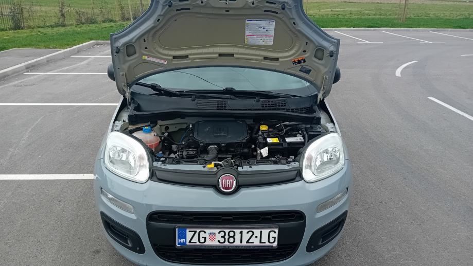 Fiat Panda 1.0 Hybrid HR VOZILO reg 06/27 JAMSTVO 12 MJ., fotografija 15