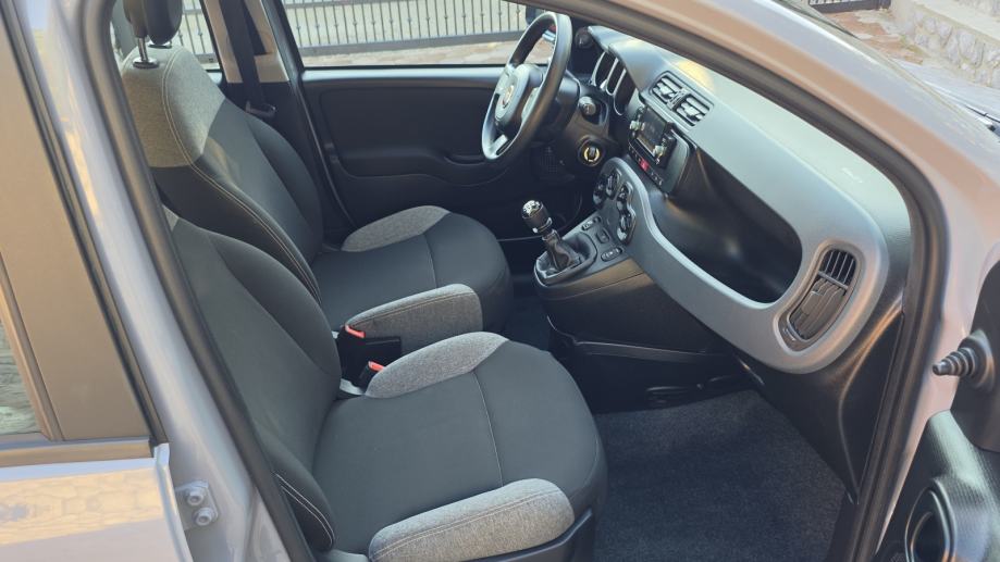 Fiat Panda 1,0 Hybrid *NIJE UVOZ*, fotografija 12