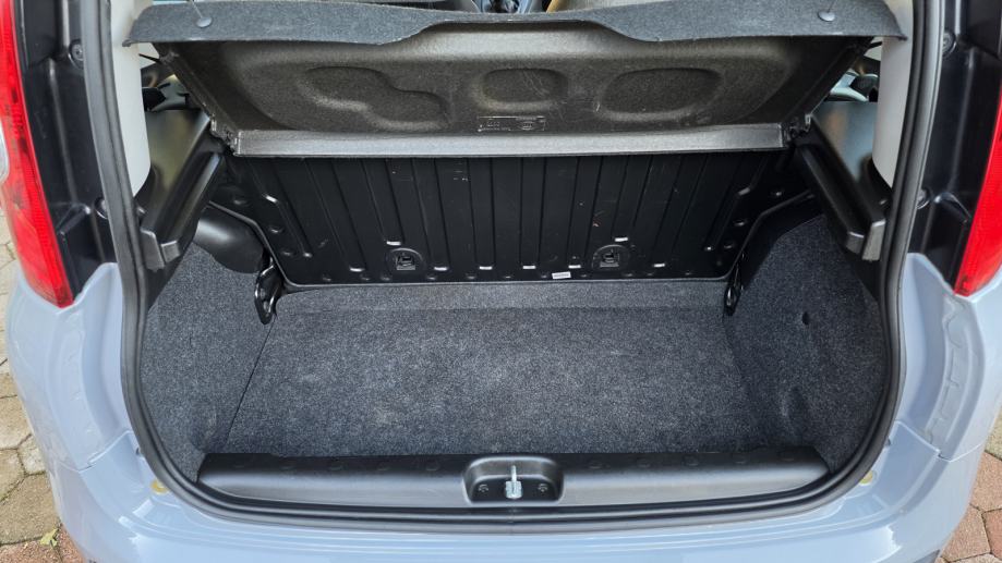 Fiat Panda 1,0 Hybrid *NIJE UVOZ*, fotografija 19